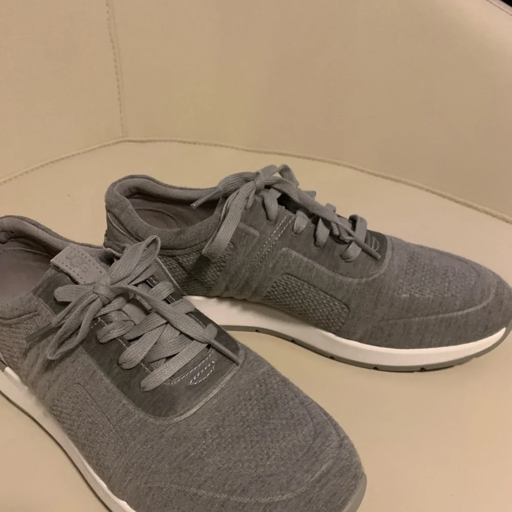 New UGG woman’s Adeline Jersey Knit Sneakers size 10 - Picture 8 of 16